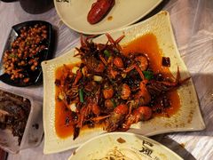 -巴厘龙虾·榜首油焖大虾(音乐学院·沿江酒馆店)