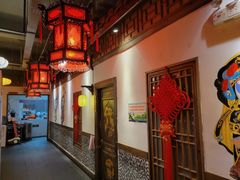 大堂-矮板凳老火锅(宽窄巷子店)