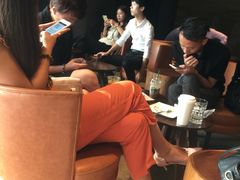 -星巴克臻选(广州高德置地秋广场店)