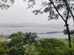 -宝石山