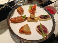 -Salon de Ville浦江汇(上海外滩华尔道夫酒店店)