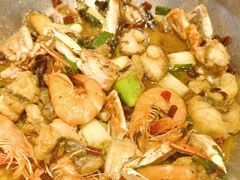 -七欣天香辣蟹火锅(闵行浦江欢乐颂店)