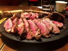 -恰餐厅及酒吧 CHAR Bar & Grill (北京丽都皇冠假日店)