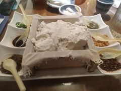 -95号酱骨·一块豆腐(展春园西路店)