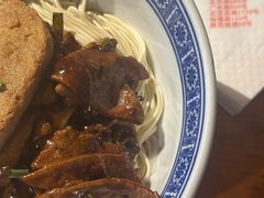 蛤蜊猪肝面-沪西老弄堂面馆(定西路店)