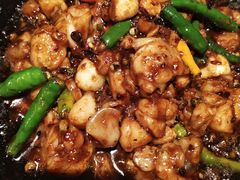 酱爆石锅蛙-绿茶餐厅(王府井永宁门店)
