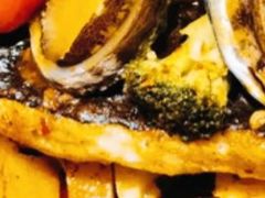 -鸣记脆皮烤鱼·海鲜烤鱼(马栏店)