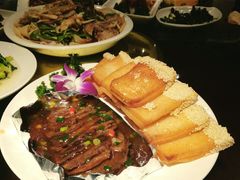 -老兰家传统烧烤炒菜泡馍(小南门店)