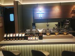 -星巴克臻选(上海中环广场2F店)