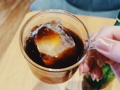 -ZING COFFEE 镜咖啡