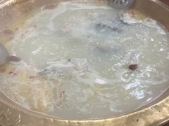 -颜氏双江清水鱼一养身火锅(磁器口店)