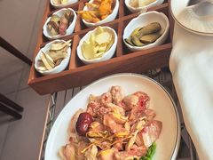 -天宜隆蘑菇宴火锅(石景山旗舰店)