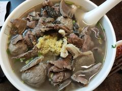 -潮镇老尾牛杂(环城西路店)