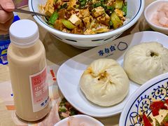 -李与白包子铺(桐梓林店)