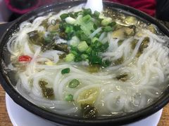 砂锅酸辣米线-沈妈砂锅(双楠店)