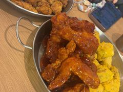 -BHC炸鸡(明洞总店)