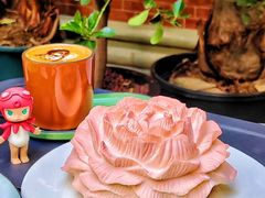 -潮一不贰·法式甜品·生日蛋糕·西式简餐(外滩店)