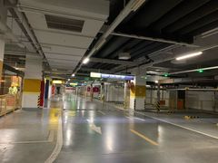 -BFC外滩金融中心停车场