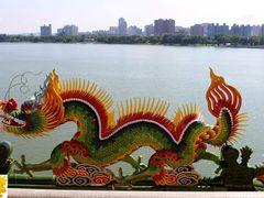 -龙虎塔