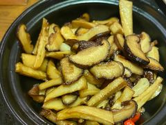 -胡桃里民谣酒馆