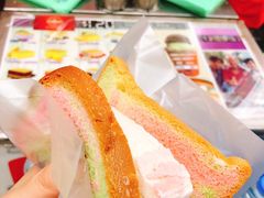 -詹爷爷乌节路街头冰淇淋