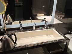 -深圳皇庭V酒店