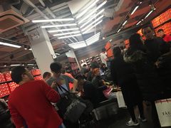 -NIKE上海青浦优选体验店