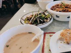 -三义和酒楼(广渠门店)