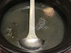 -八府香鸭·啫啫煲(华山路店)