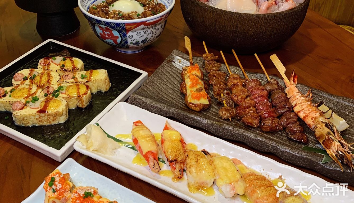 颜值爆灯、性价比超高的深夜食堂来东城万达！
