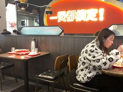 -胖哥俩肉蟹煲(湖滨银泰in77店)