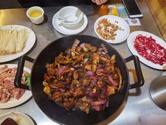 -胡须佬鸡煲四季火锅店(石厦西村直营店)