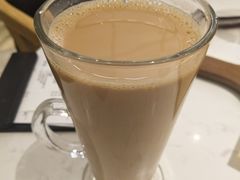 尊赏丝滑奶茶（热）-必胜客(巴沟店)