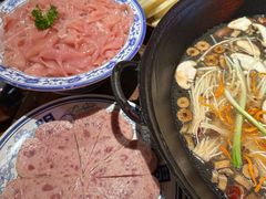 -周小明火锅(黑金冠社区店)