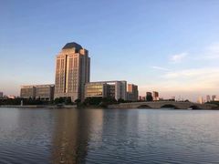 -公益图书馆(江南大学店)