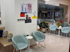 -维乐口腔(美维云门诊陆家嘴店)