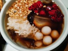 -卢大鲜鱼头捞饭(美利广场店)