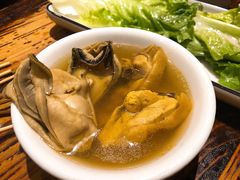 -蚝美人·生蚝海鲜烧烤(茶花园店)