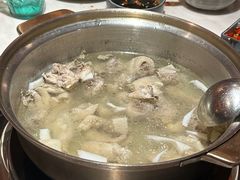-喃喃椰·糟粕醋·椰子鸡火锅(七堡花园店)