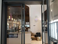 门面-EVERNAKED裸蛋糕(SOHO天山店)