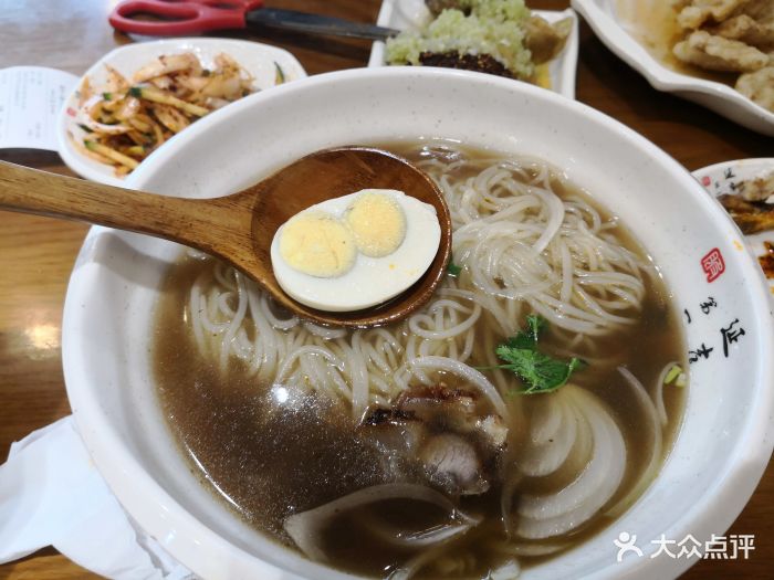 服务大楼延吉冷面(金达莱店)头道温面图片