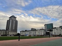 -北京大学五四田径场