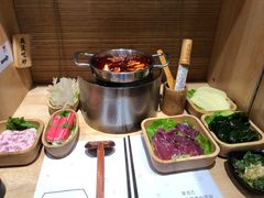 -独食火锅·半米屋台(直营总店)