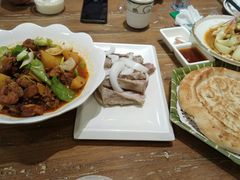 -清真·玛丽亚新疆菜主题餐厅(浙江中路店)