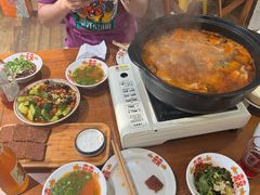 -猫爷的腔调·黔小馆(交大医学住宅区店)