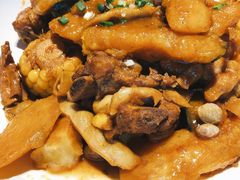 压锅大丰收-95号酱骨·一块豆腐(展春园西路店)