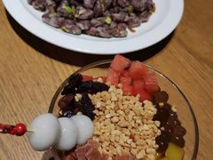 -峨嵋小镇·川菜(勒泰中心店)