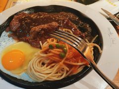 -豪客来牛排(重庆三峡广场步行街1704店)