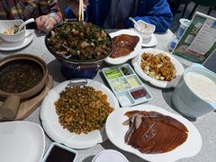 -紫光园·烤鸭·北京菜(团结湖店)