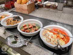 -松山湖凯悦酒店·Café自助餐厅·周末火舞秀表演